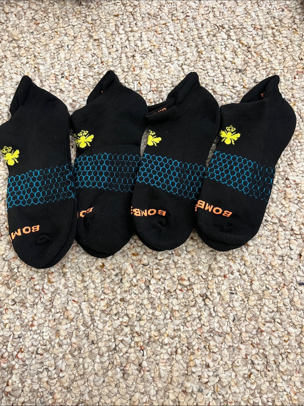 Bombas Men's Low-Cut Black Socks with Blue Honeycomb and Yellow Accent - 4 Pack